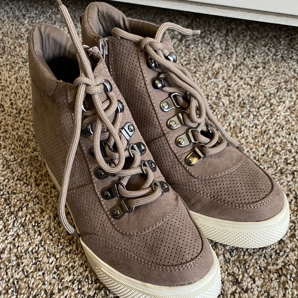 Lace up sneaker wedge heel